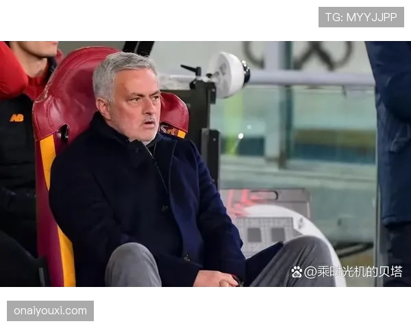 第四官员到底管什么？揭秘场边最容易被忽视的关键角色